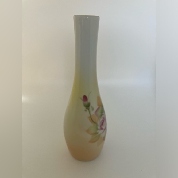Lefton Bud Vase - Picture 3 of 8